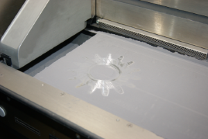 Aufbau neuer Geometrie auf ein konventionell gefertigtes Zahnrad durch selektives Laserstrahlschmelzen.png Aufbau neuer Geometrie auf ein konventionell gefertigtes Zahnrad durch selektives Laserstrahlschmelzen.png
